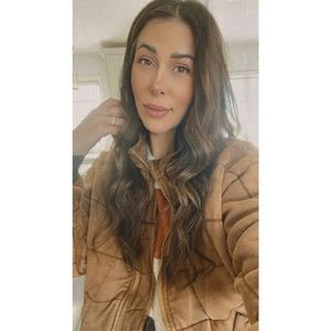 Meet your Posher, Dawn